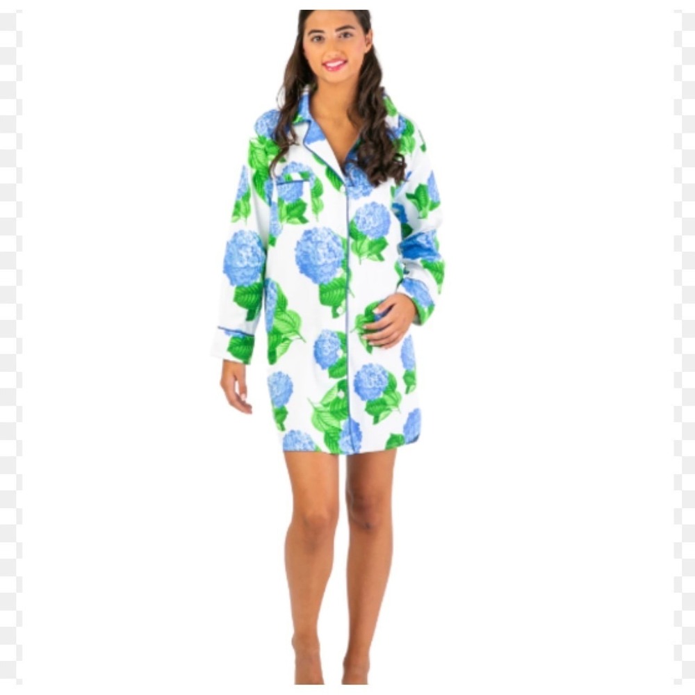 Brooke Wright Nightshirt M Button Front Hydrangea Print 100% Cotton Sleep Lounge